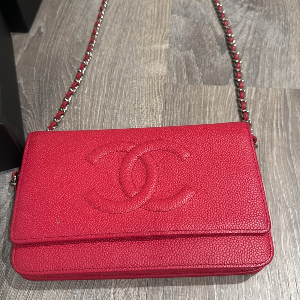 CHANEL Red Leather Chain Crossbody Shoulder Bag